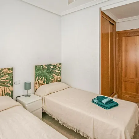 3 Bedroom Awesome In *