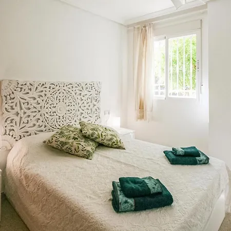 3 Bedroom Awesome In *