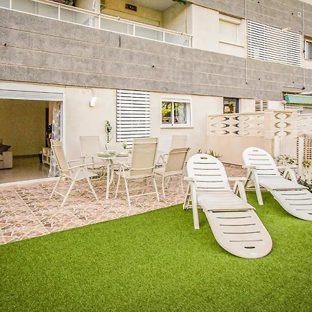 3 Bedroom Awesome In Apartment